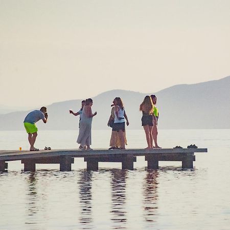 Deltafamily ¡ Barbacoa,Piscina, Wifi Chromecast !! Lejlighed Els Muntells Eksteriør billede