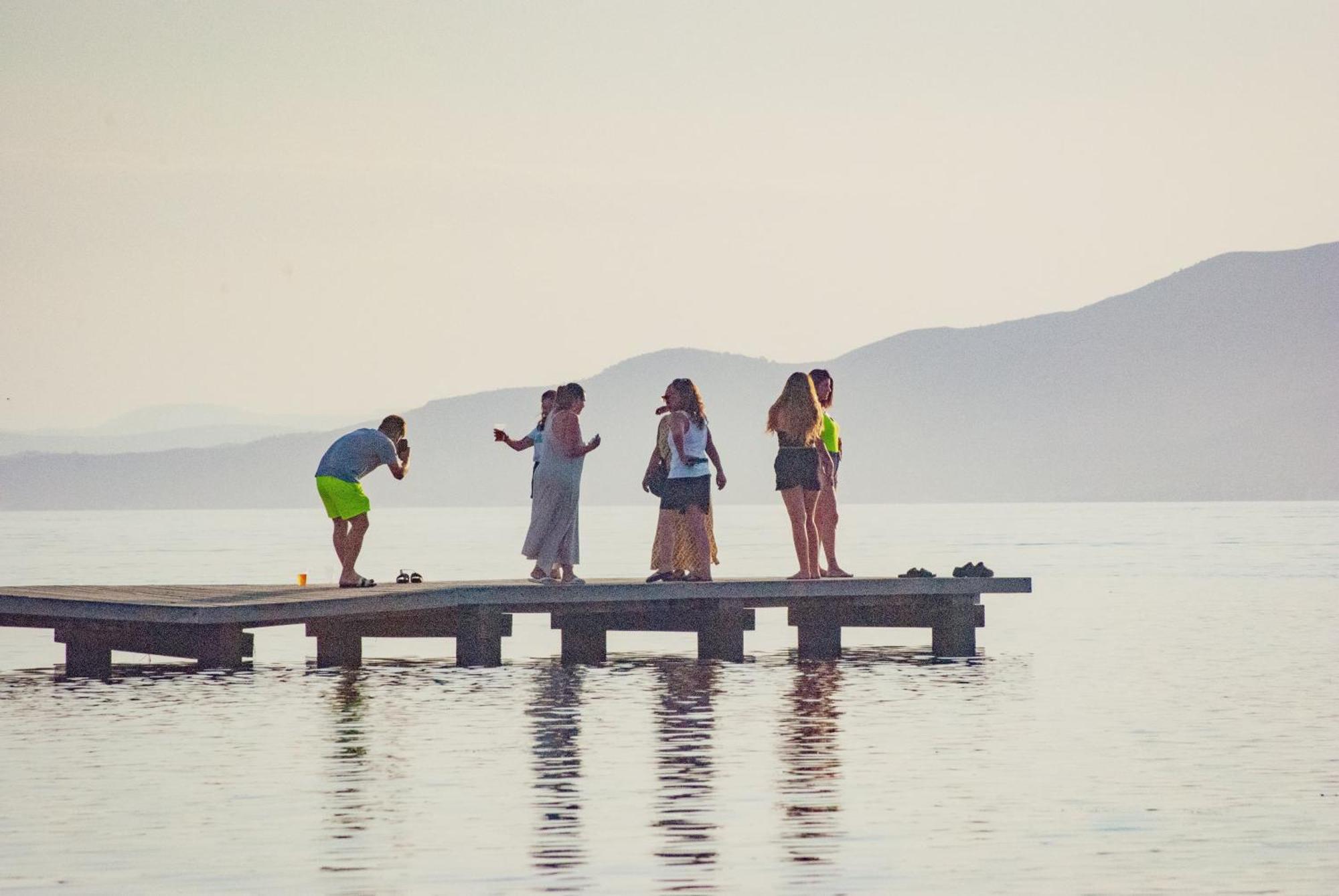 Deltafamily ¡ Barbacoa,Piscina, Wifi Chromecast !! Lejlighed Els Muntells Eksteriør billede
